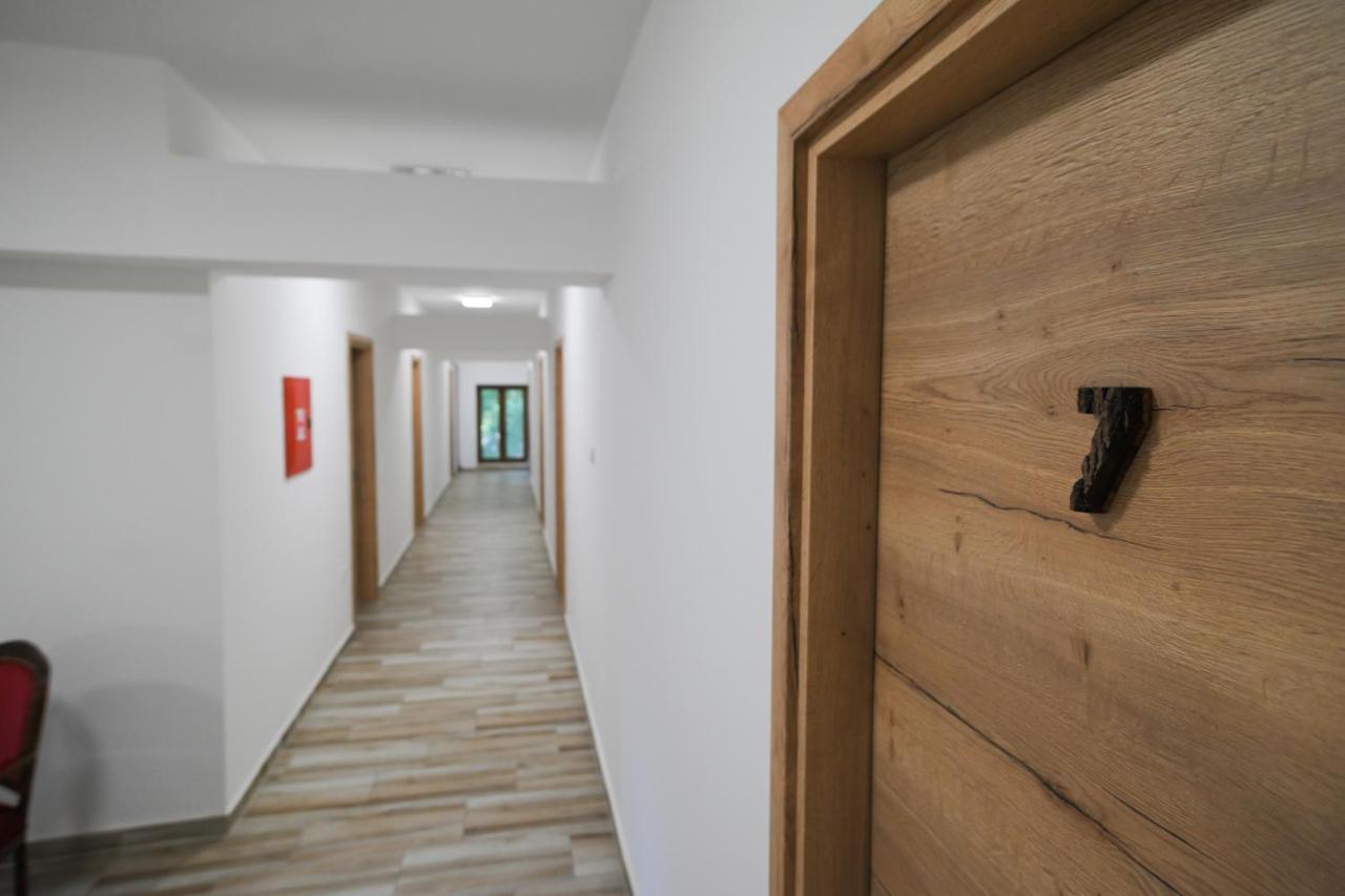Aparthotel Twenty Park Kikinda Exterior foto